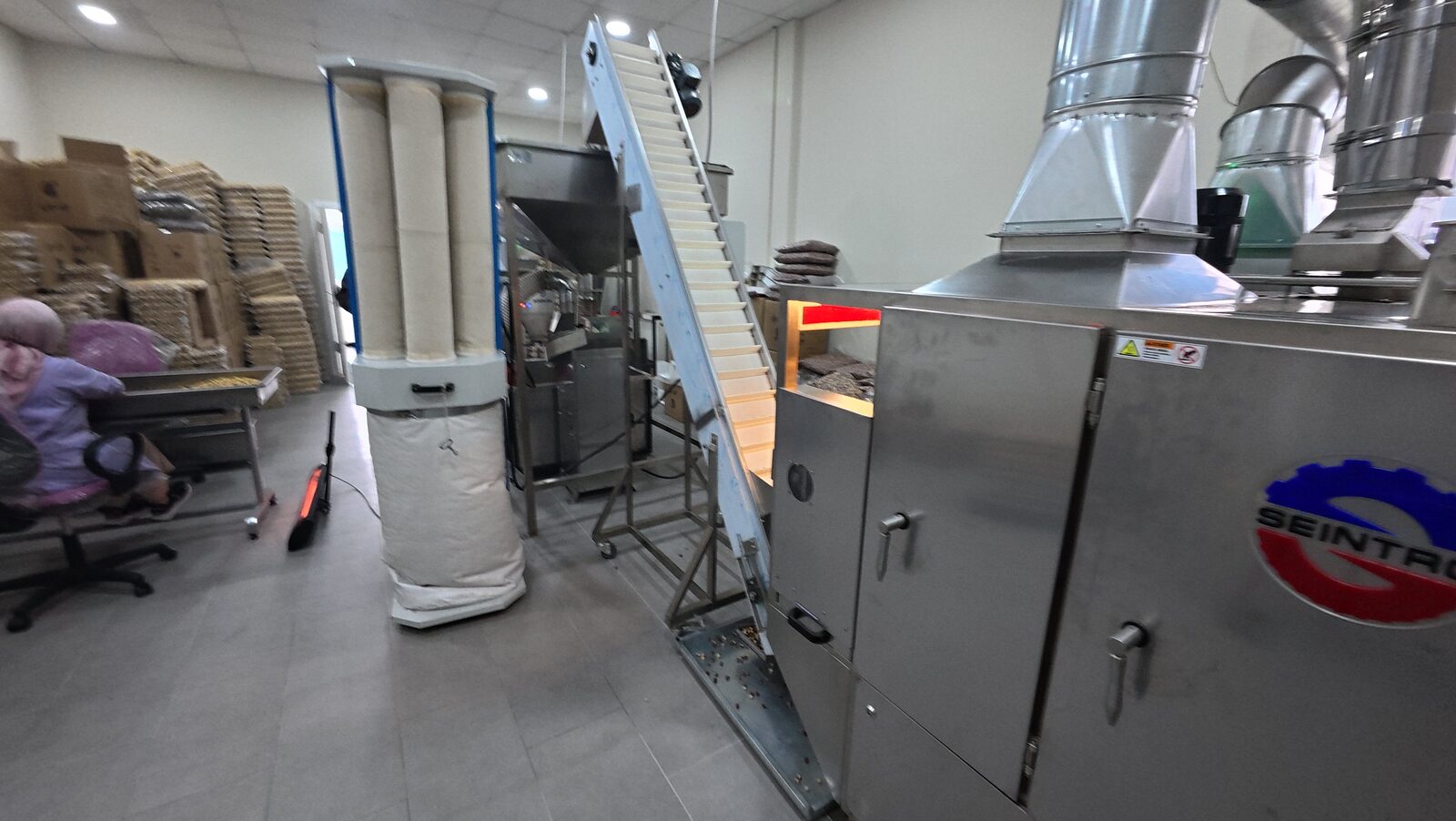 Packing hall at DUAM’s own Samsun plant